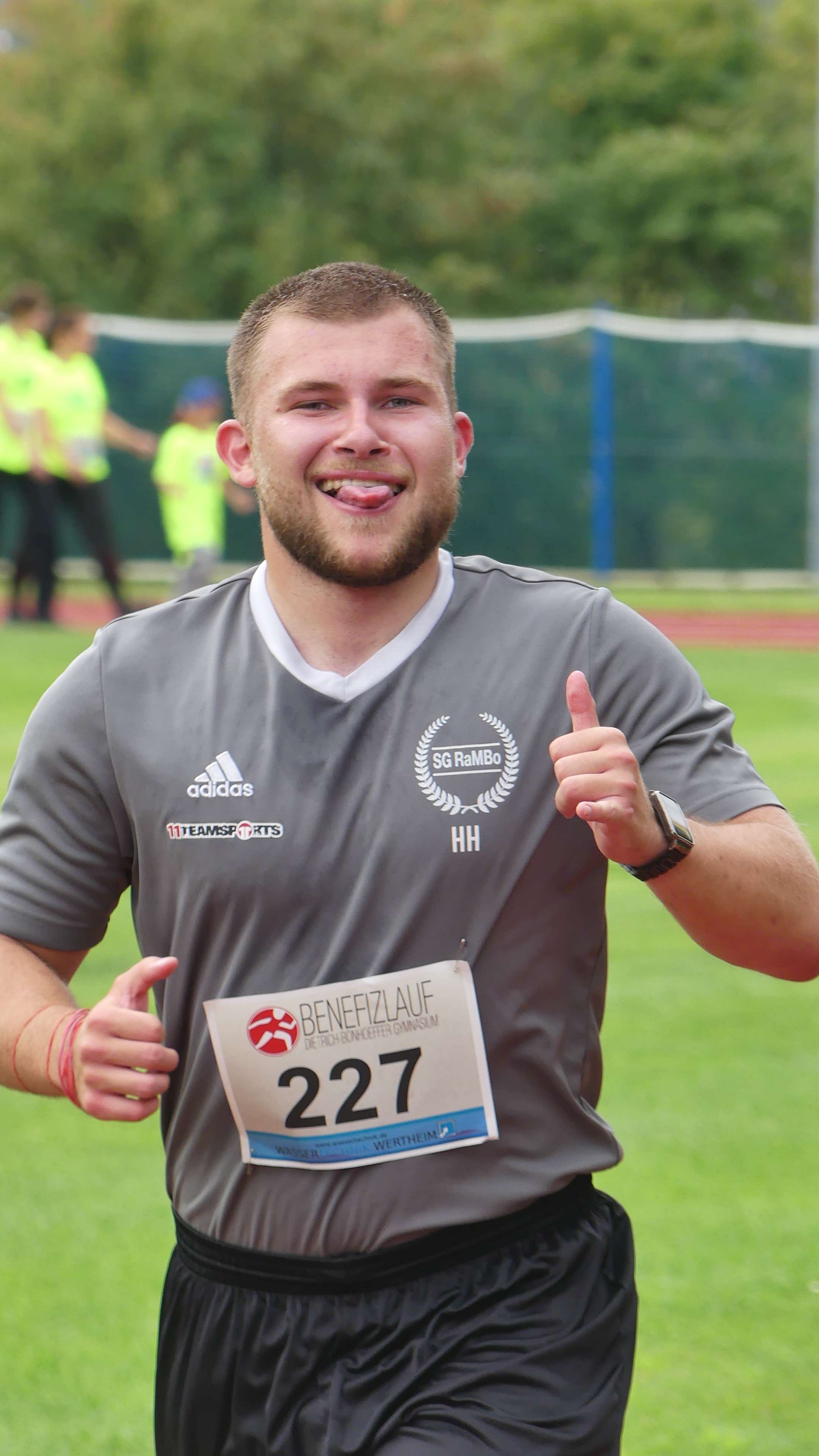 Bild vom 15. Benefizlauf im Jahr 2025. Dies ist das 272. Bild.